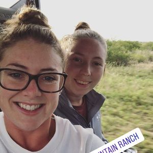 Meet your Posher, Louise